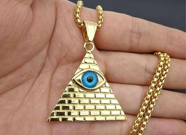 The Masonic amulet (all-seeing eye) in the form of a necklace for wealth