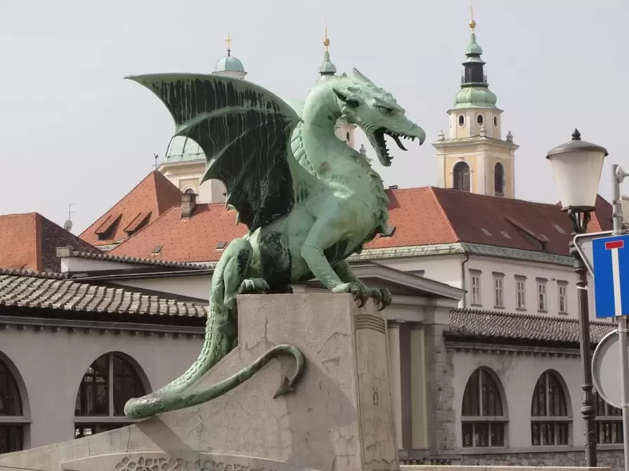 good luck amulet - dragon